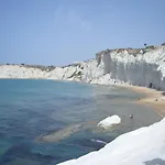 Le Notti Di Morfeo Сан-Леоне